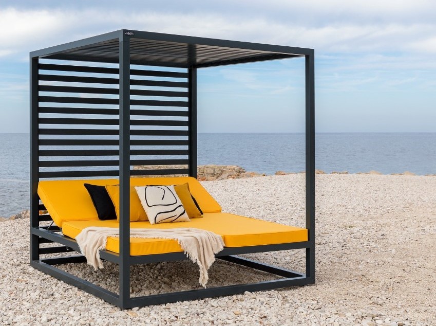Lezzi ležaljka za bazen i plažu s nadstrešnicom